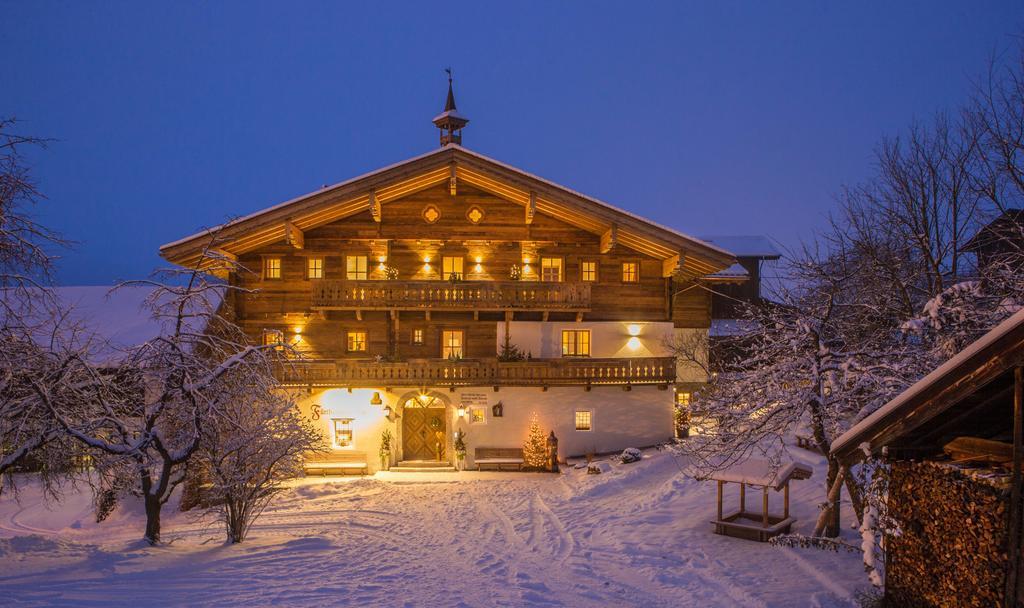 Fuerthermoar Gut Apartment Kaprun Bagian luar foto